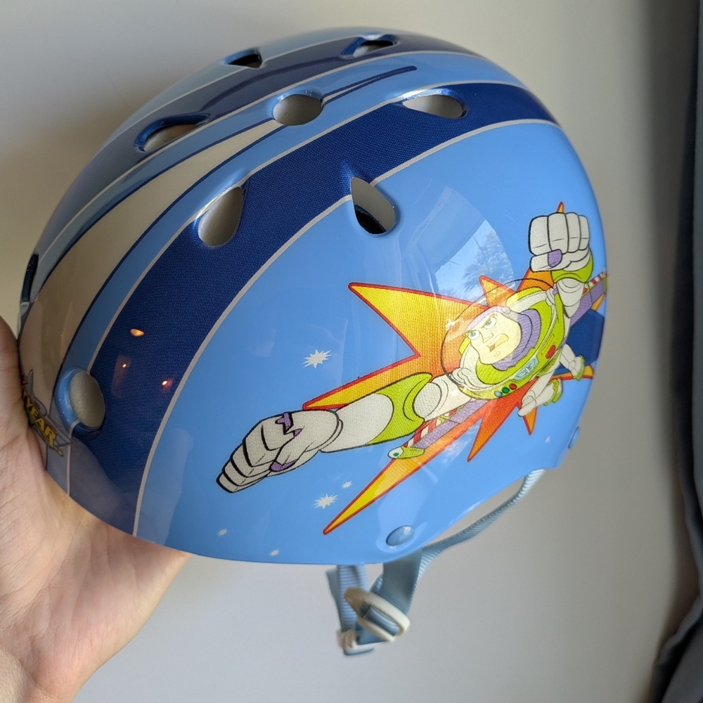 Buzz Lightyear Bike Helmet & Pads-- Toddler Size